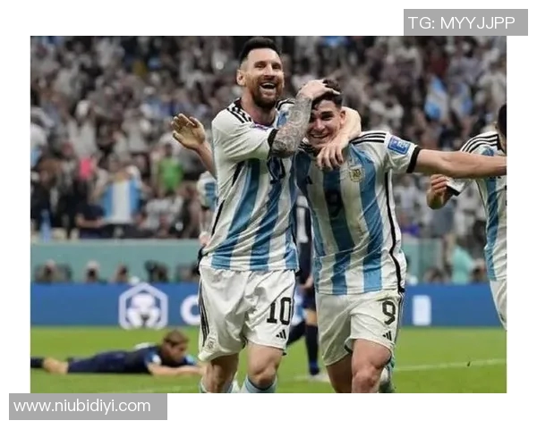 西装杀造型惊艳球迷 足球球星场下魅力比拼谁更出众