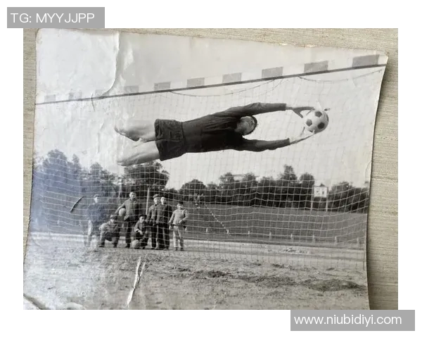 女子摄影师镜头下的足球传奇星光 记录球场英雄背后的故事与魅力 女子摄影师镜头下的足球传奇星光 记录球场英雄背后的故事与魅力